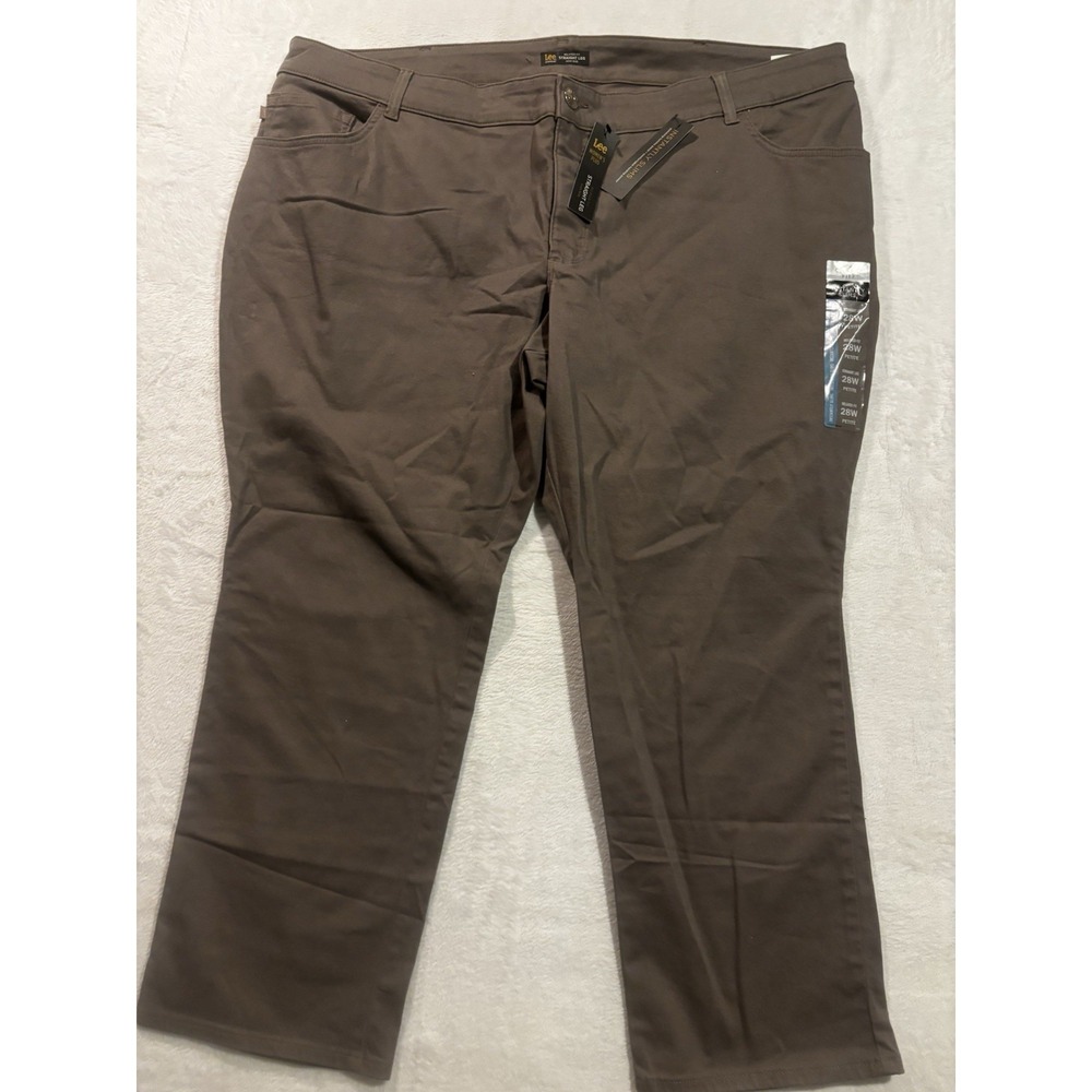 NWT Lee‎ Pants Women's Plus Straight Leg Instantly Slim Classic 28W Petite Brown